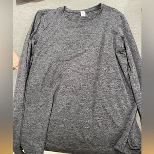 ALO grey shirt women